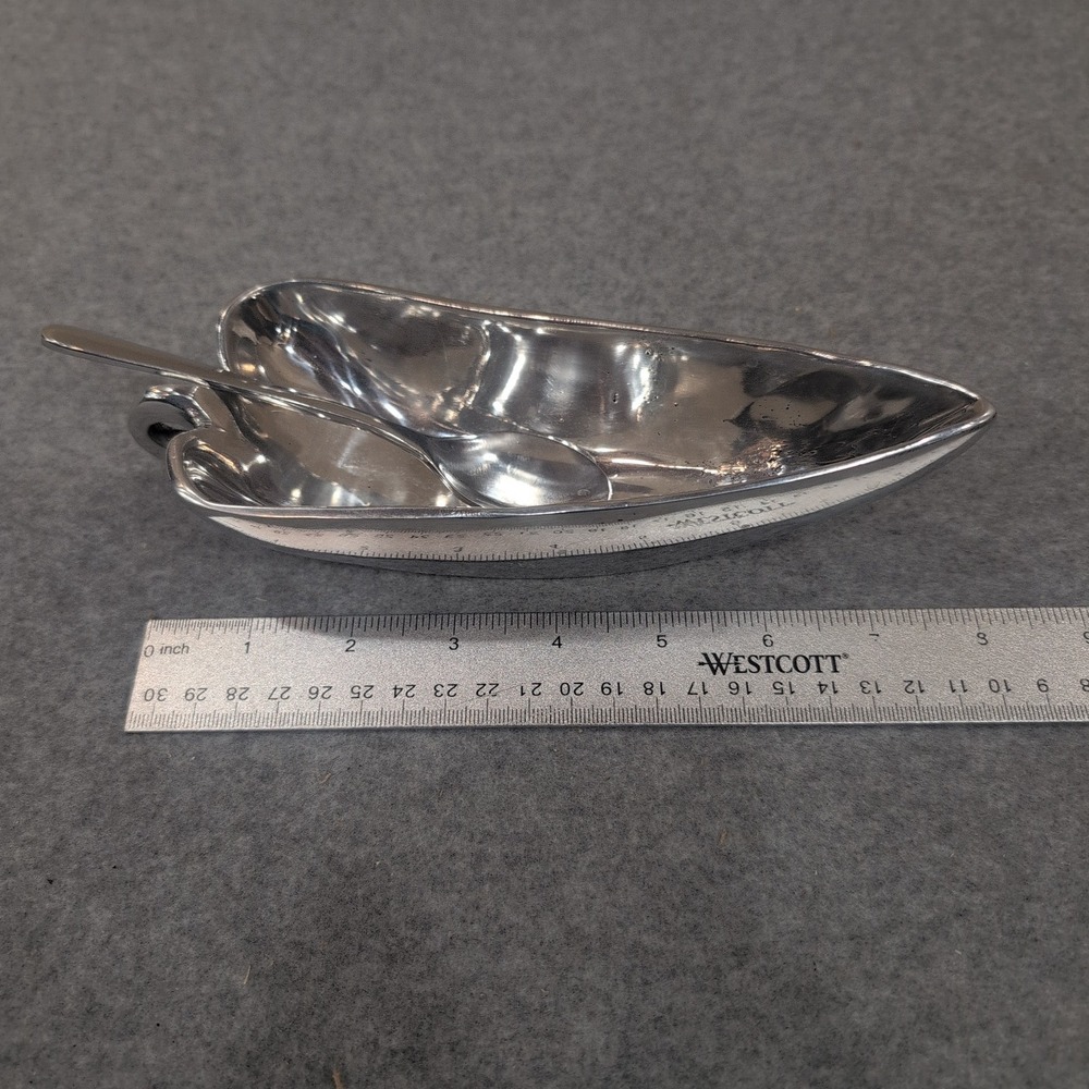 Pewter Leaf Shaped Salt Cellar with Matching Serving‎ Spoon Set - Picture 5 of 6